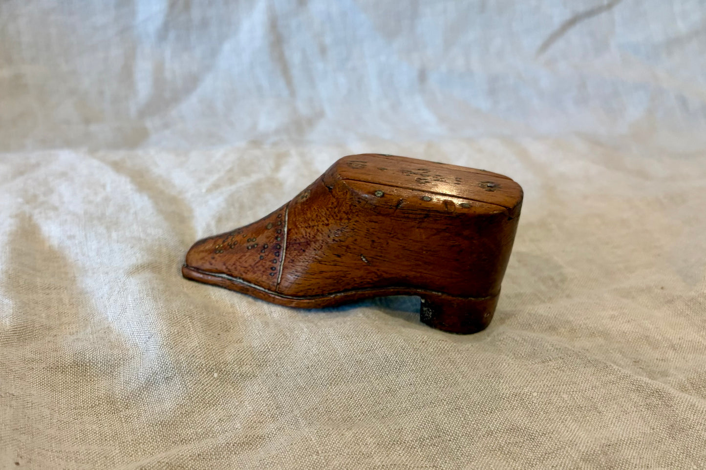 Delightful English Shoe Form Snuff Box