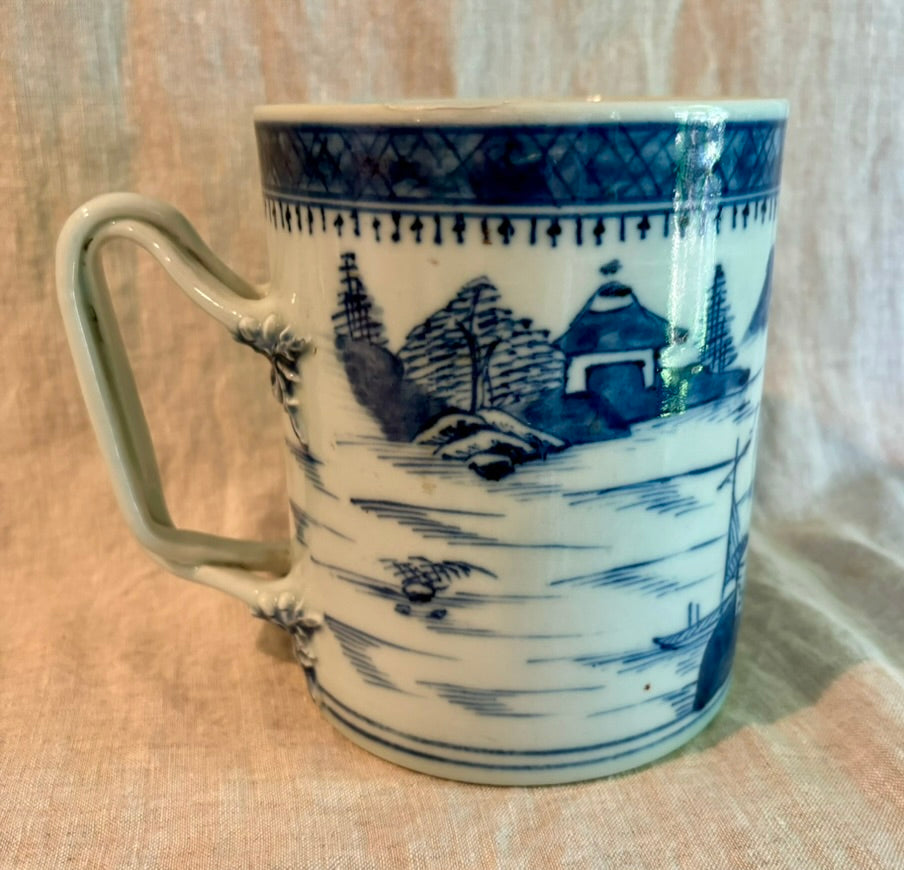 Large Blue and White 18th or  Early 19th Century Chinese Export Canton Tankard Mug