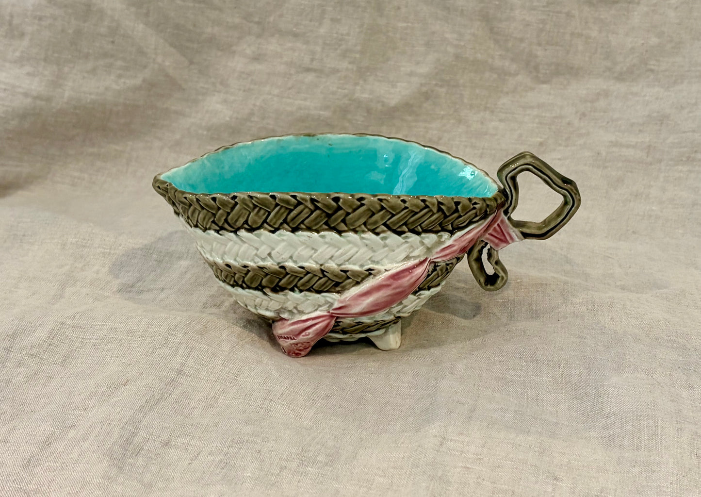 Circa 1879 Victorian Wedgwood Majolica Sauceboat