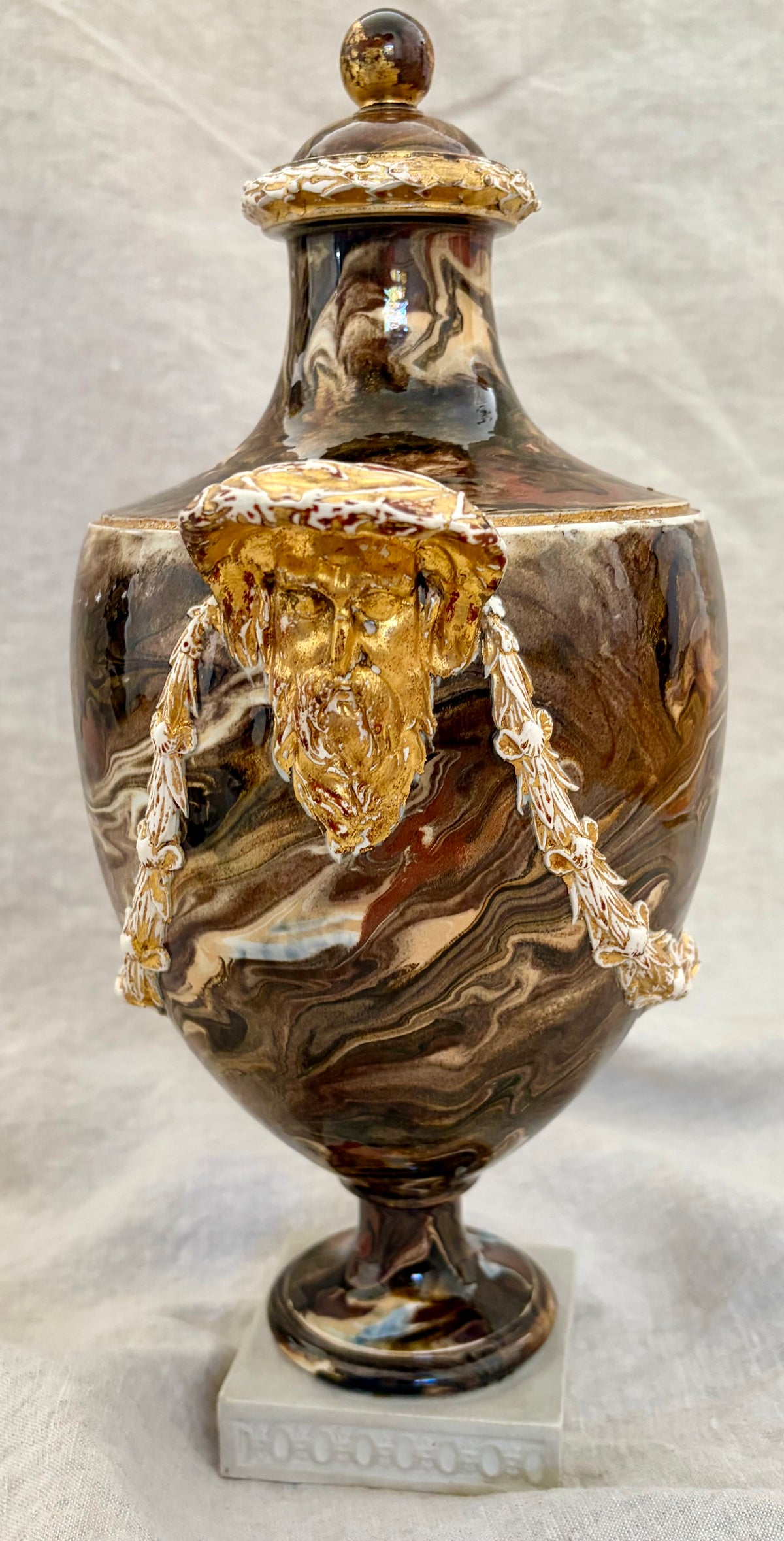 Circa 1790 Wedgwood Agate Ware Urn Form Vase