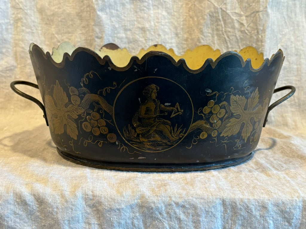 Late 18th or Early 19th Century French Monteith or Cachepot