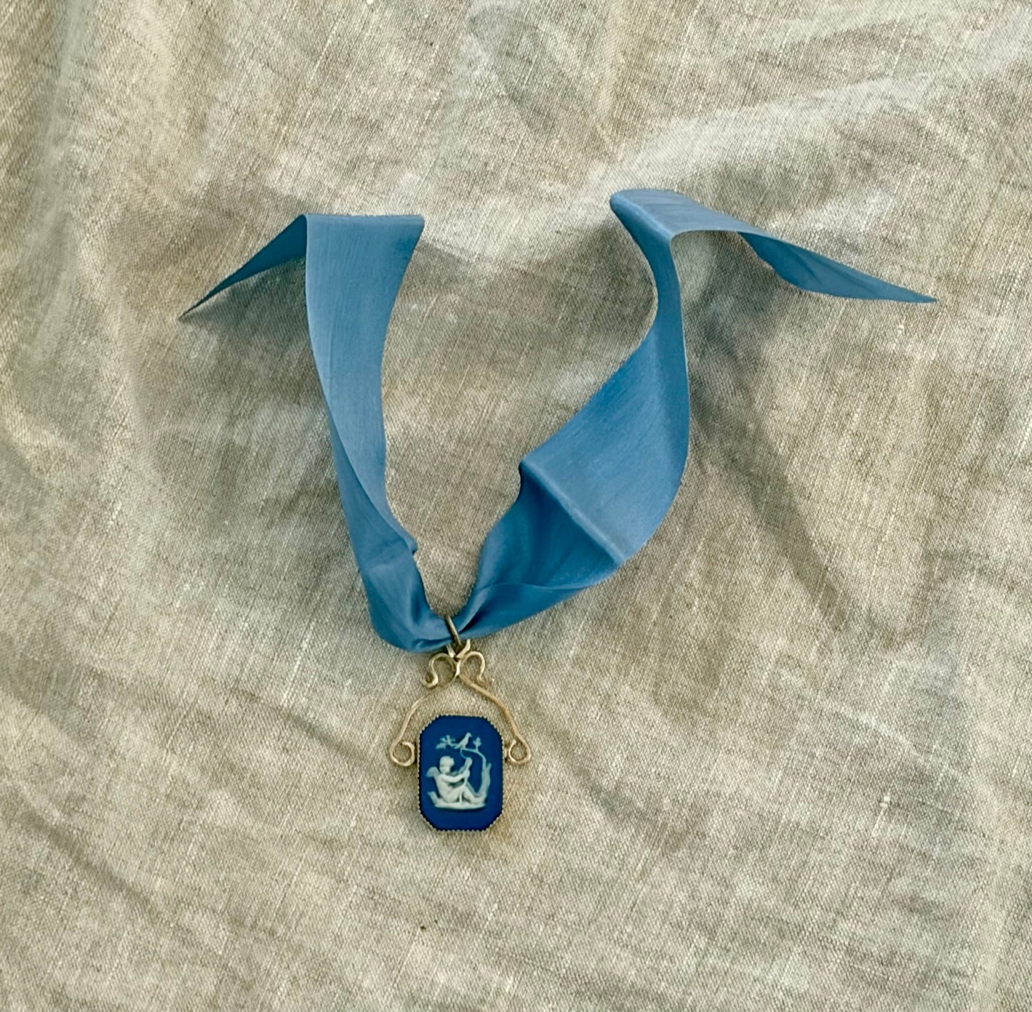 18th Century Wedgwood Plaque Pendant set in Silver