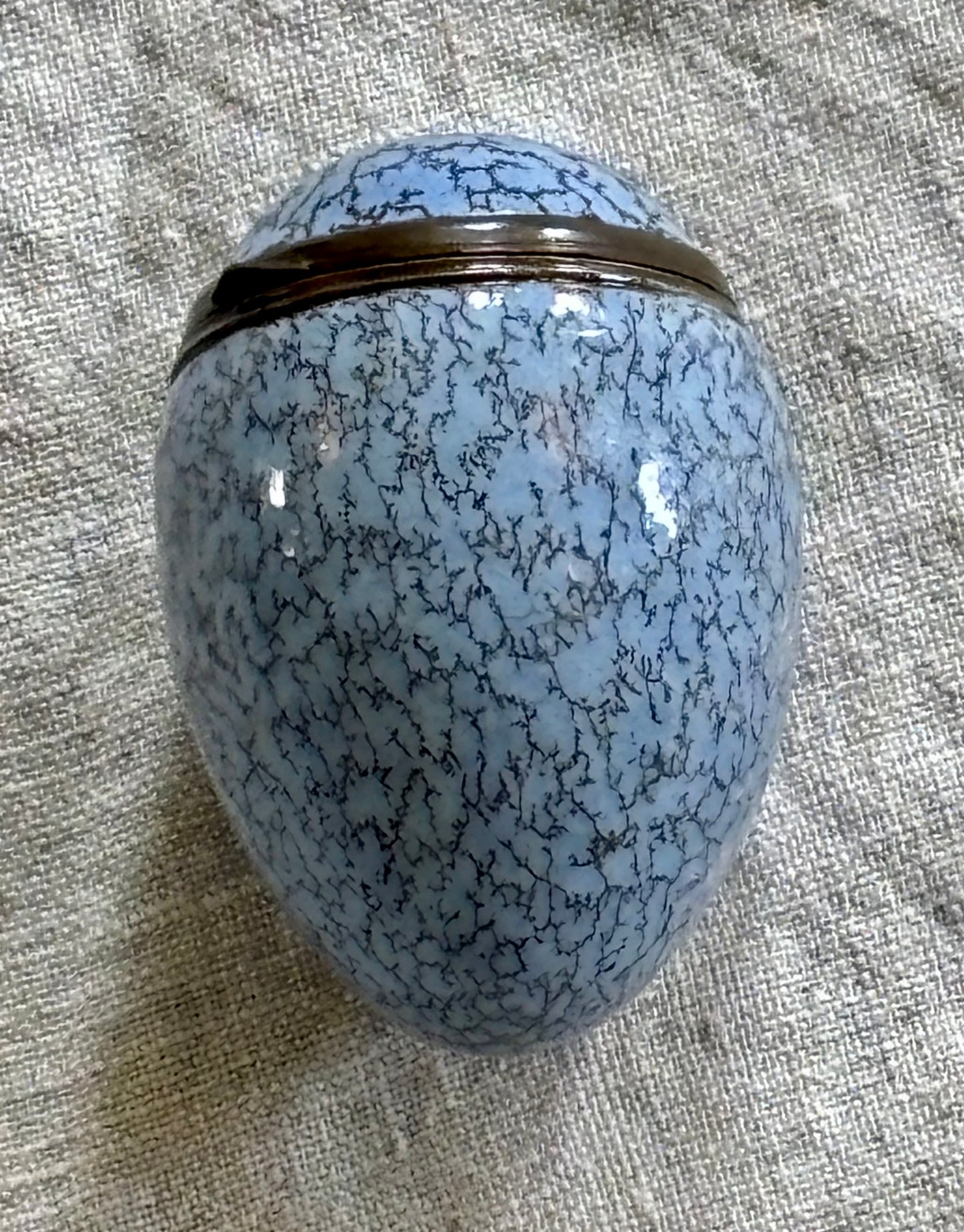 Bilston Enamel Etui, Blue Egg Form Bonbonnière