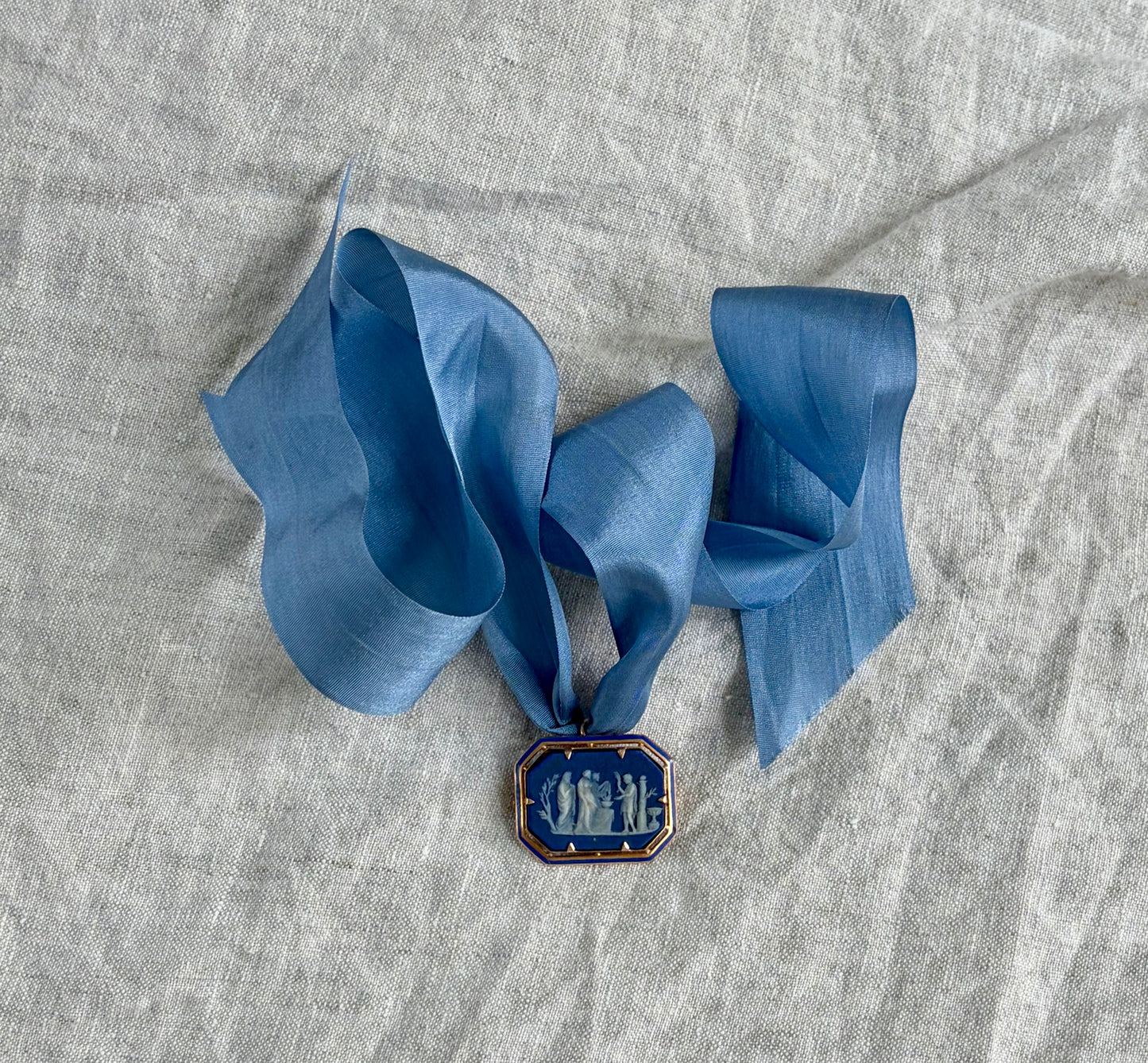 18th Century Wedgwood Jasperware Plaque Mounted in a Gold Broach/Pendant Setting