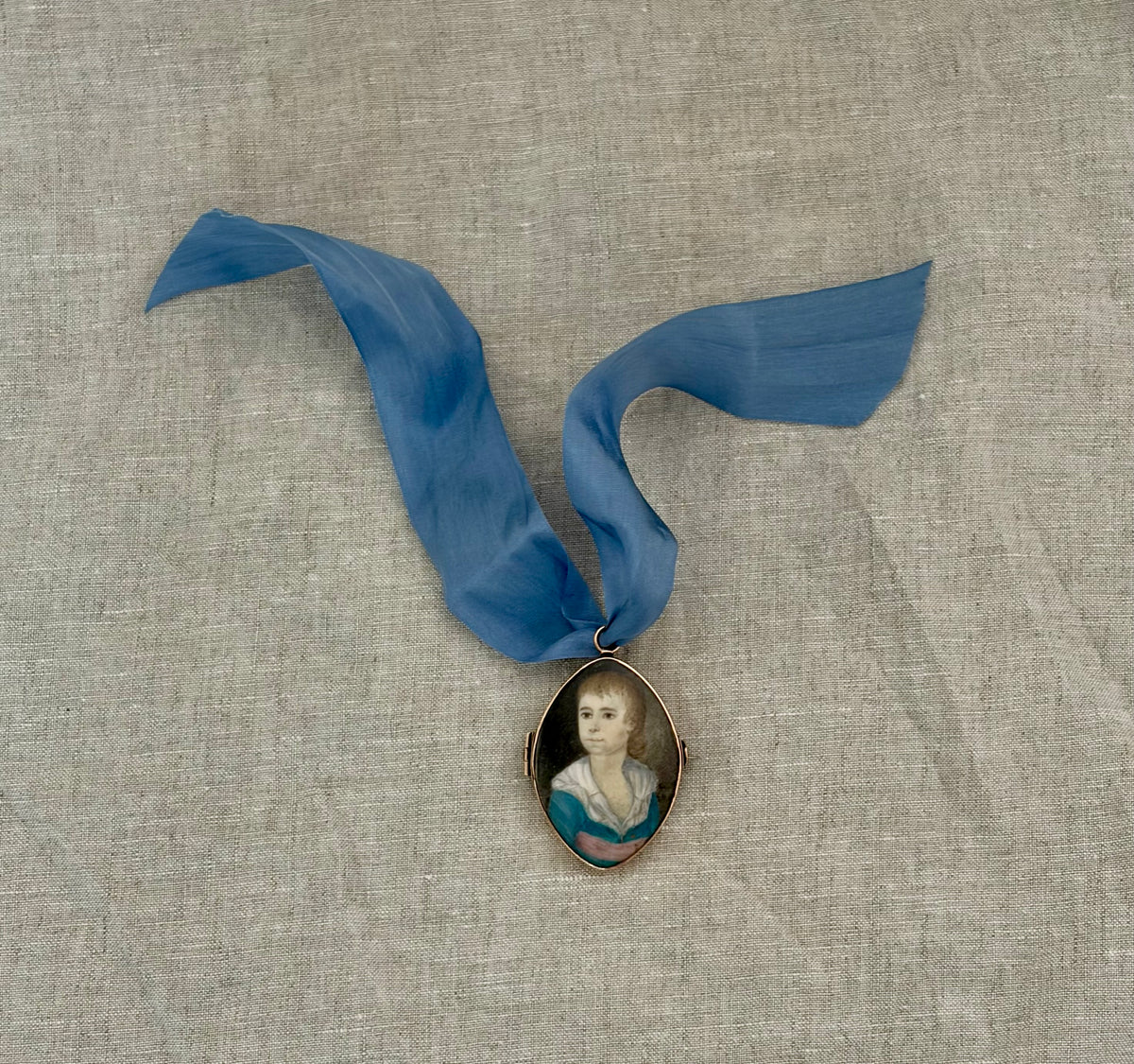 18th Century English Miniature Portrait Set in a Rose Gold Pin/Brooch