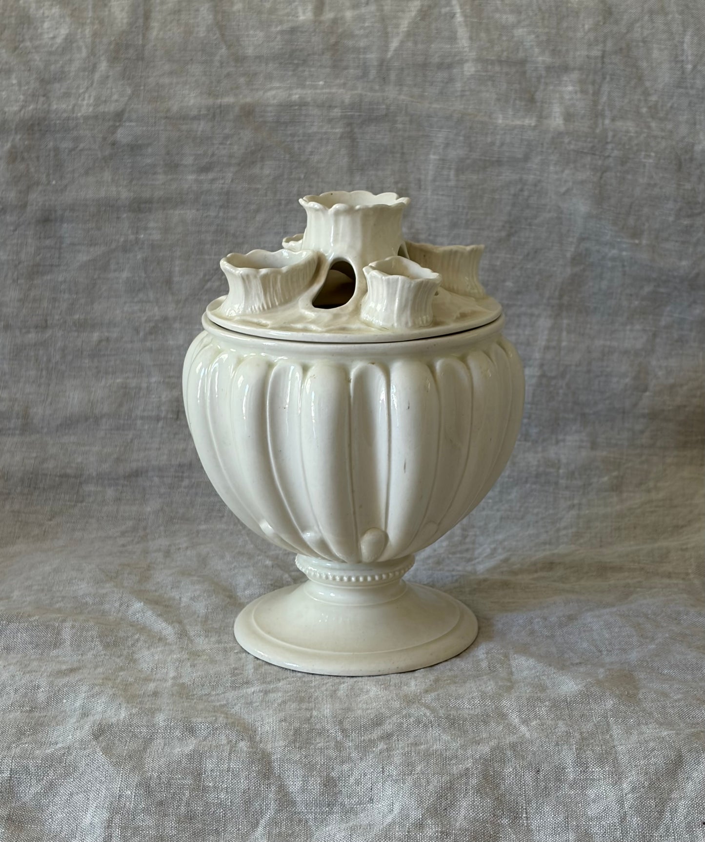 18th Century Wedgwood Creamware Tulipiere
