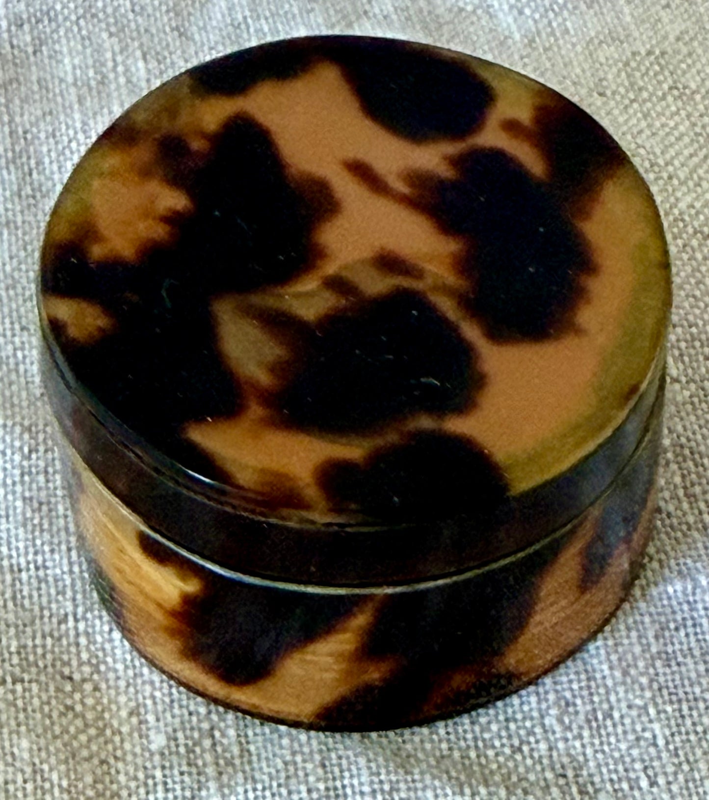 Round Faux Tortoiseshell Snuff Box