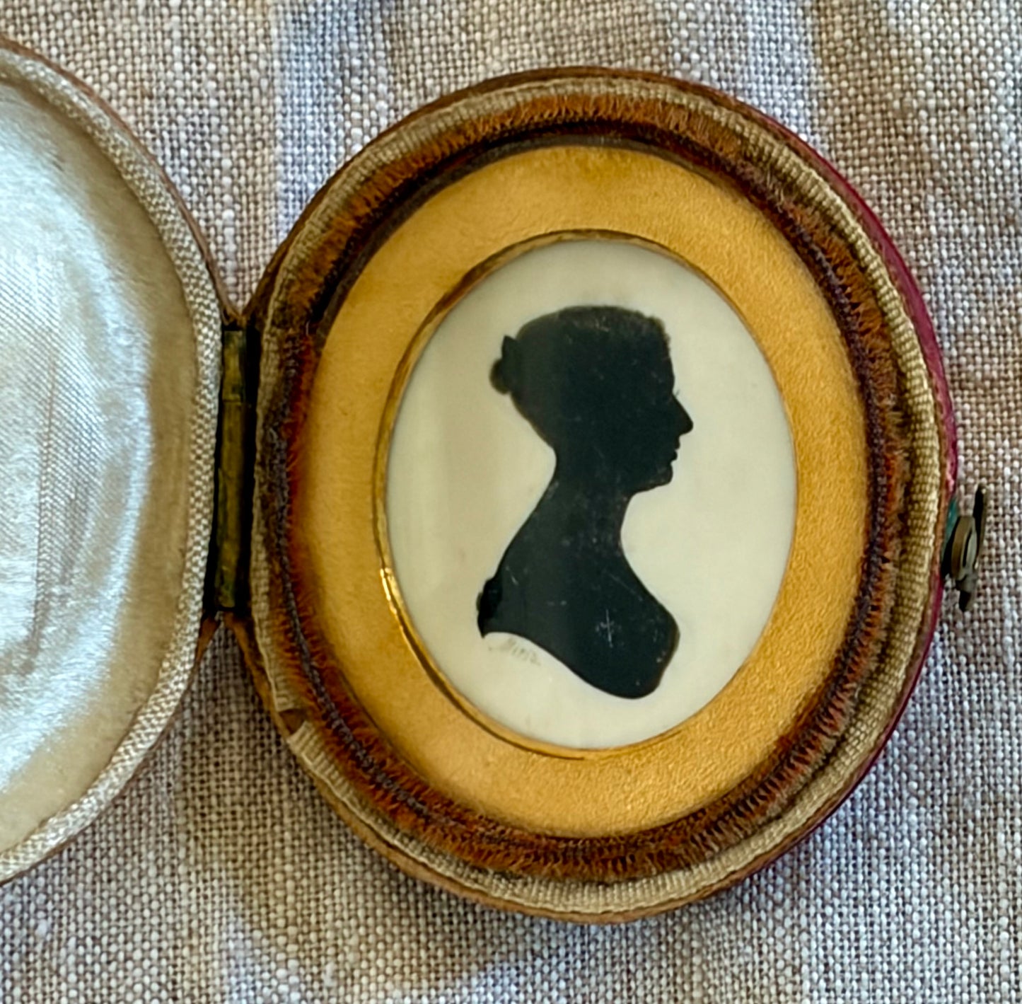 A signed Miers Silhouette in a Moroccan Leather Case