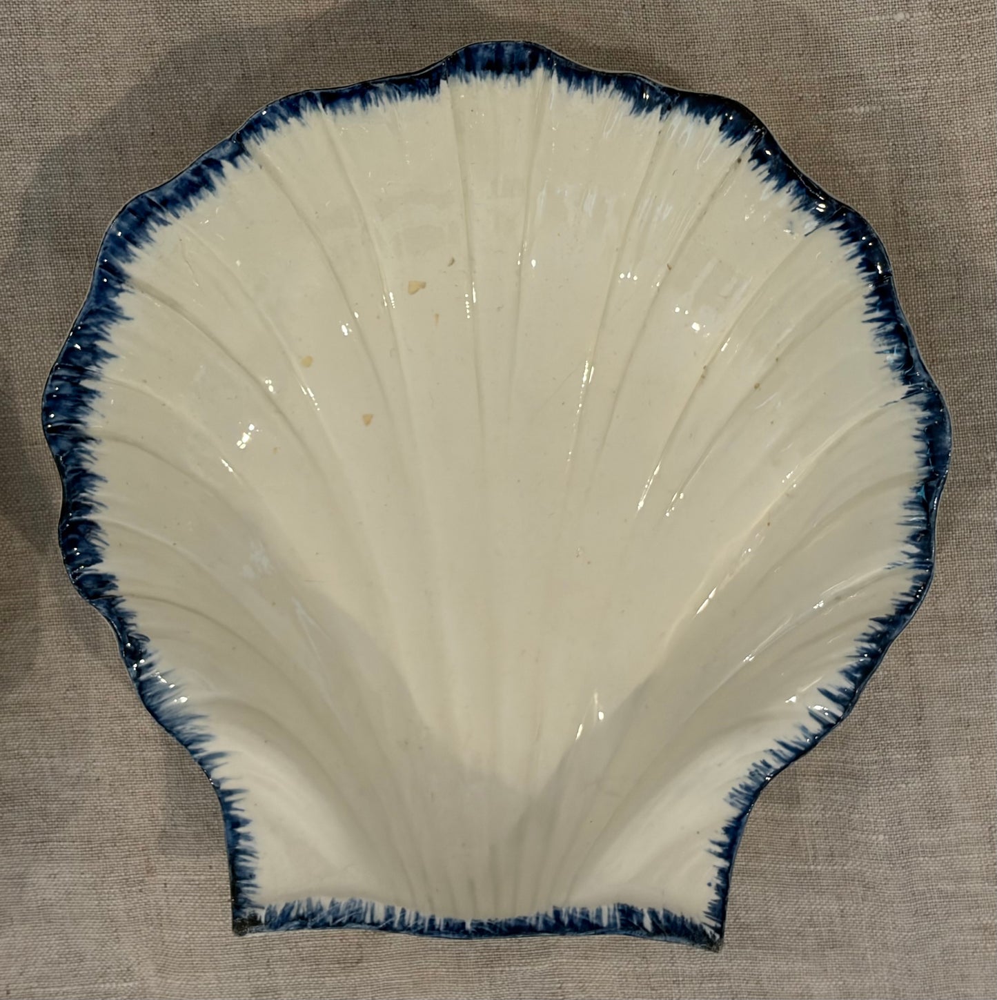 Pair of 18th Century Wedgwood Pearlware Shell Dishes