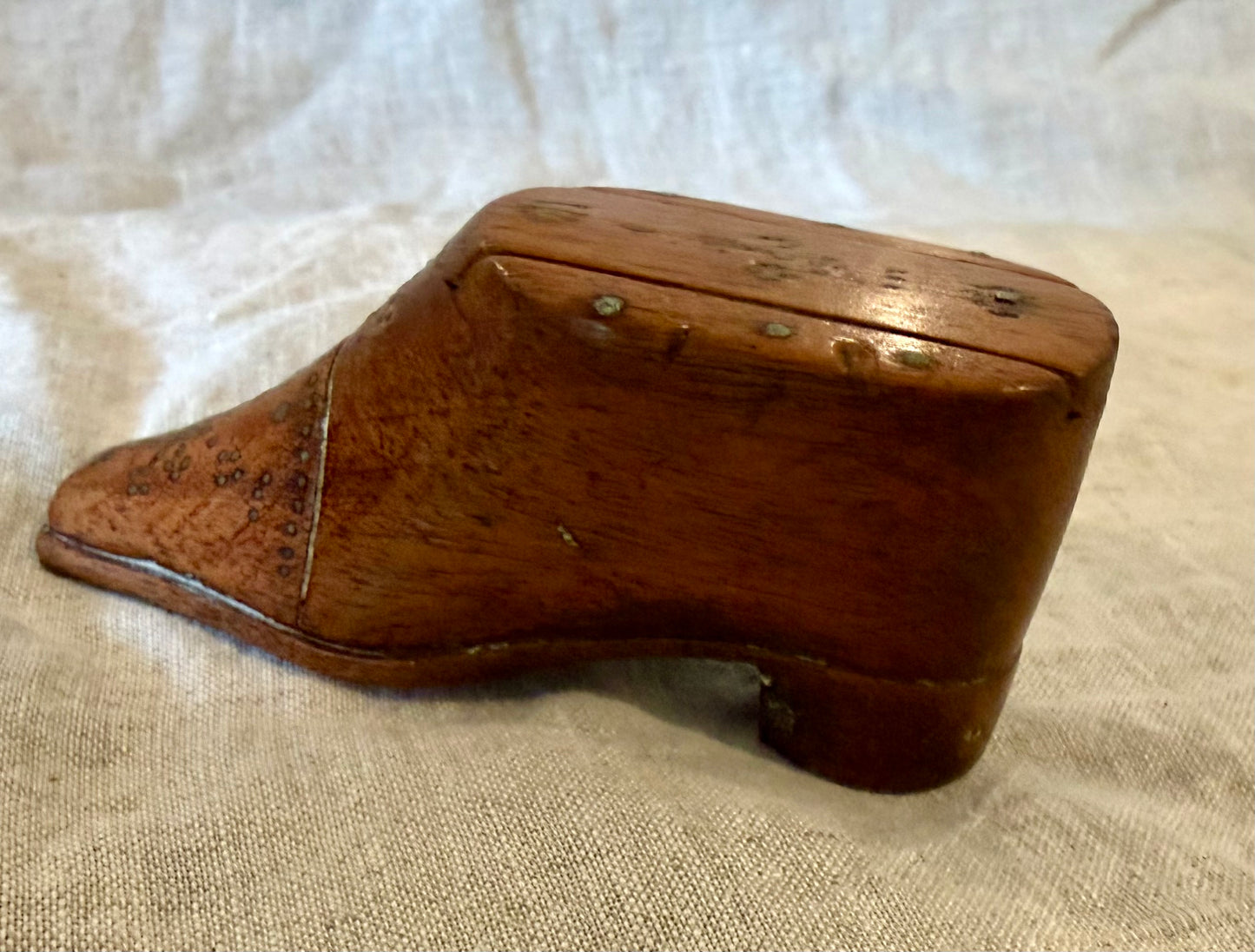 Delightful English Shoe Form Snuff Box