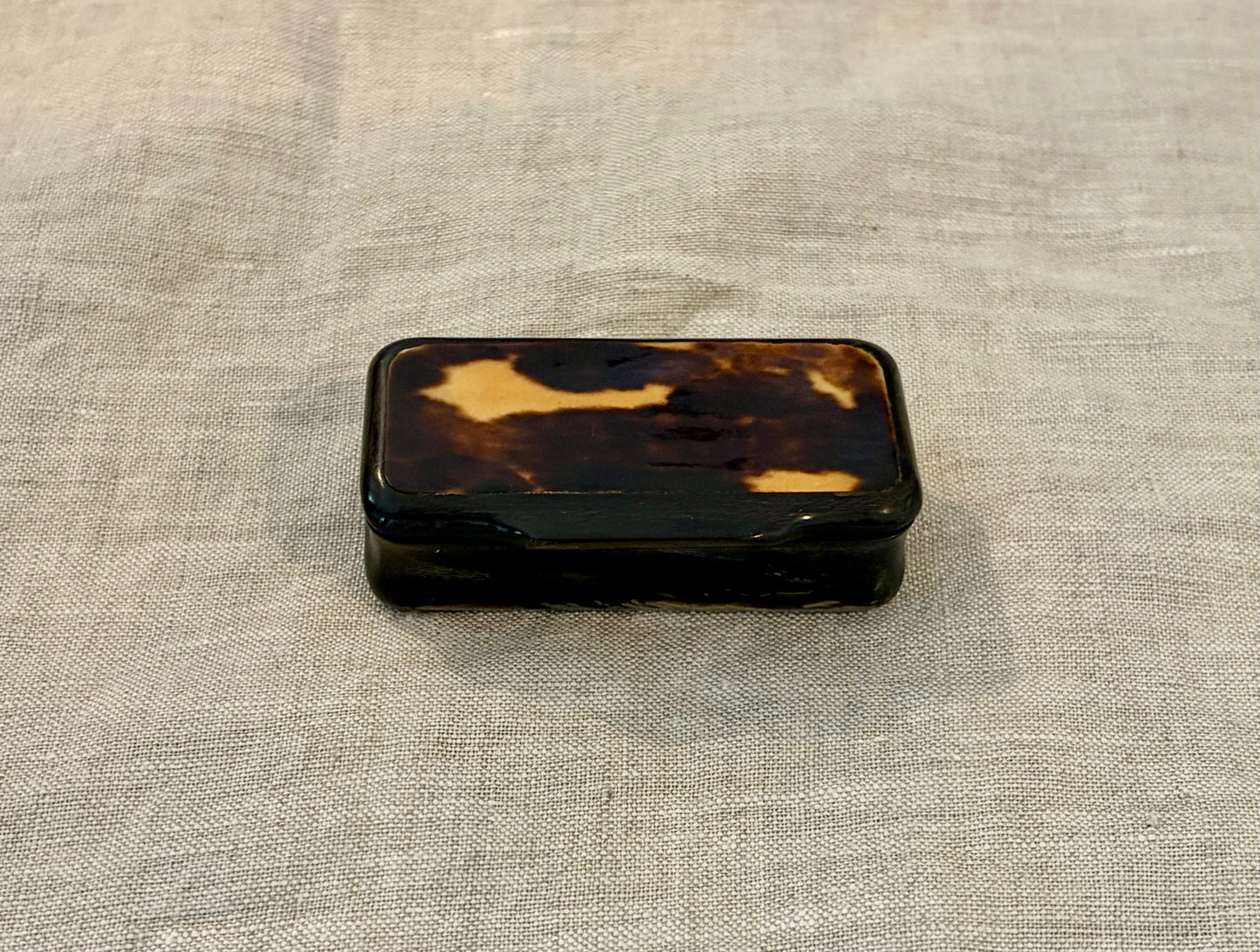 Faux Tortoiseshell Snuff Box